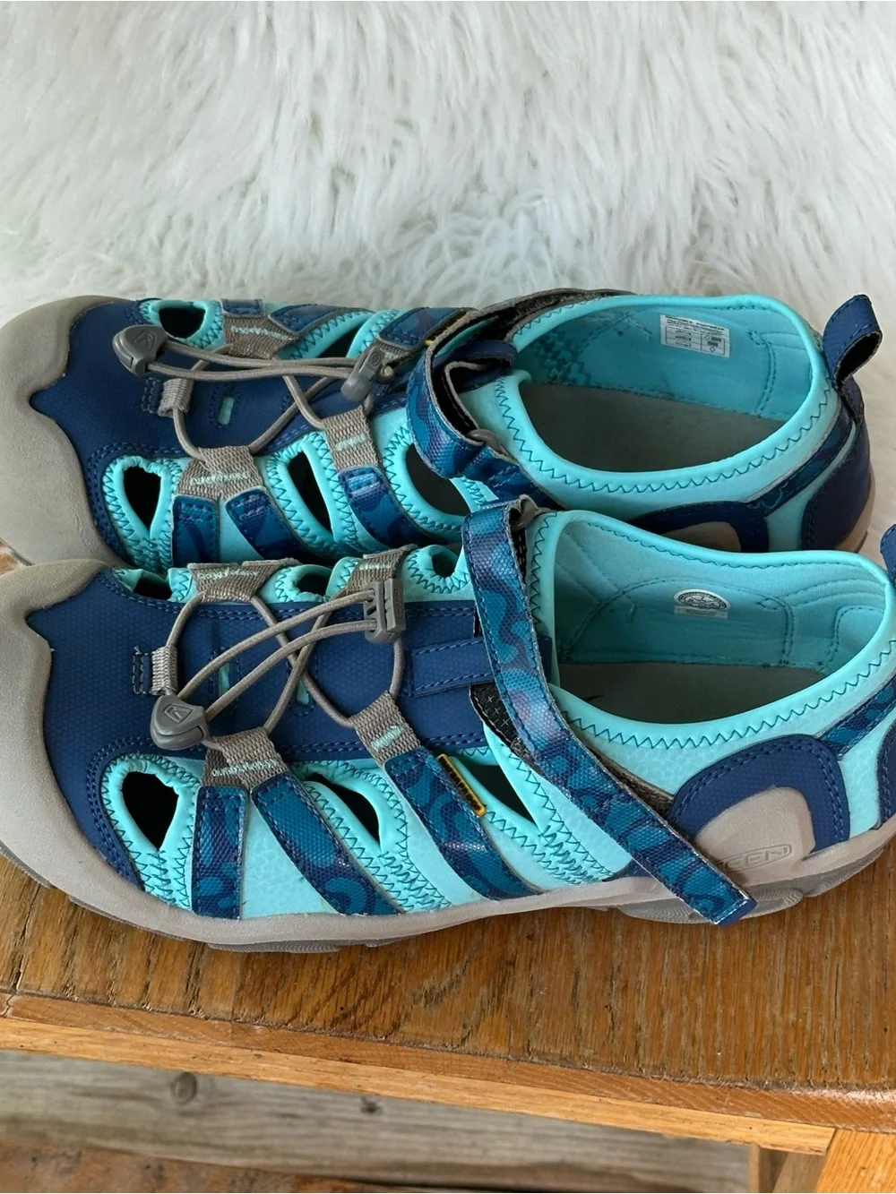 Keen Kids Navy and Aqua Closed-Toe Sport Sandals
